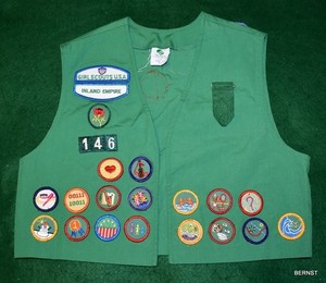VINTAGE GIRL SCOUT UNIFORM VEST