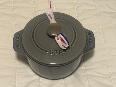 Staub Cast Iron 0.75 qt, Petite French Oven - Graphite Grey