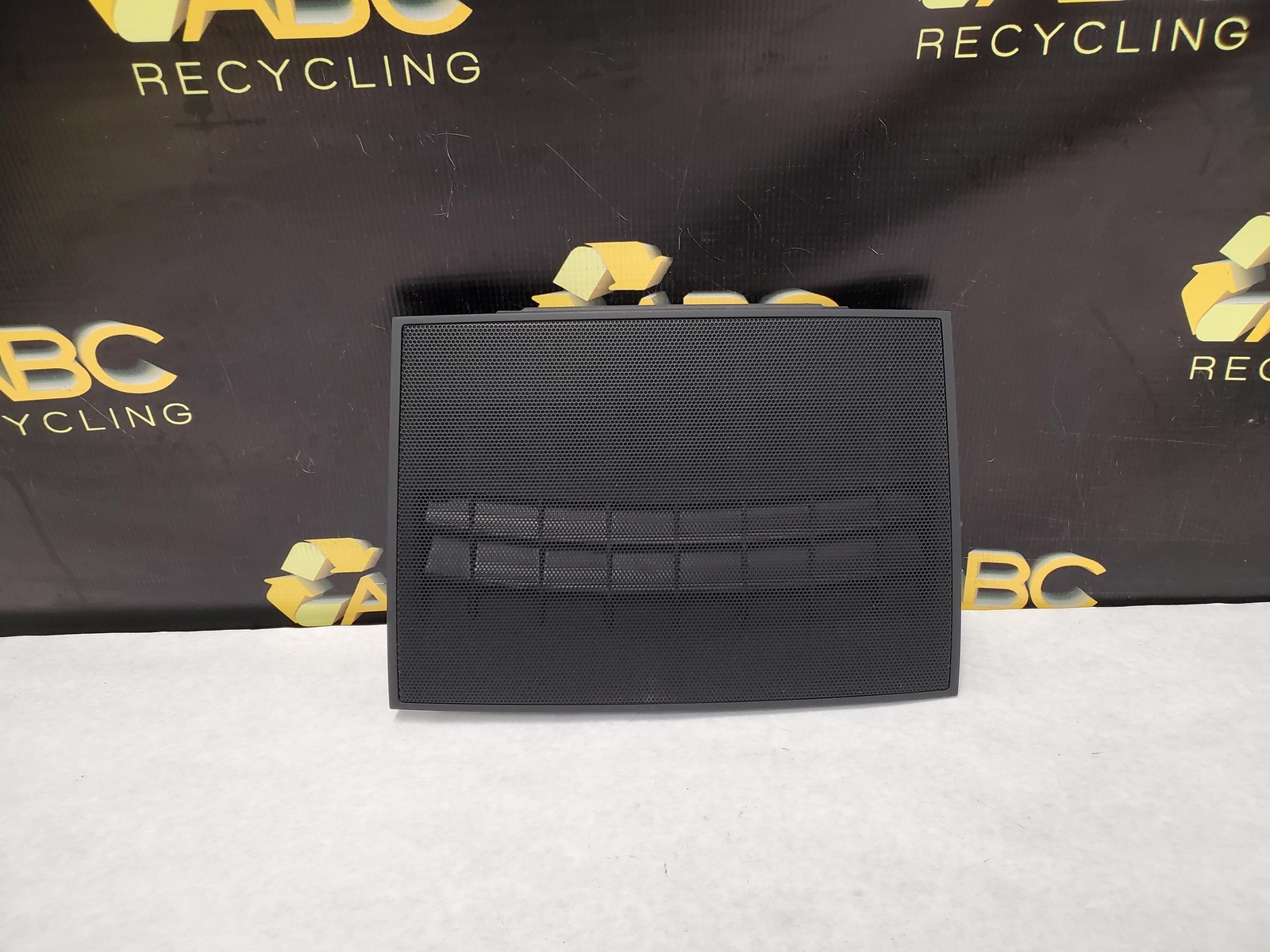 2007 Bentley Flying Spur Center Upper Dash Vent Assembly BENTLEY 07 OEM