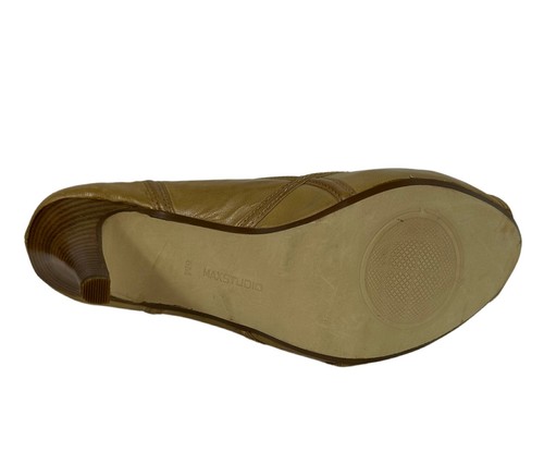 MaxStudio Beige Leather Peep Toe Platform Pumps– Size 6 - Picture 5 of 8