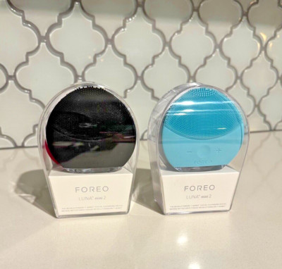 FOREO LUNA Mini 2 Facial Cleansing Brush Silicone Rechargeable, Black/Mint/Pink