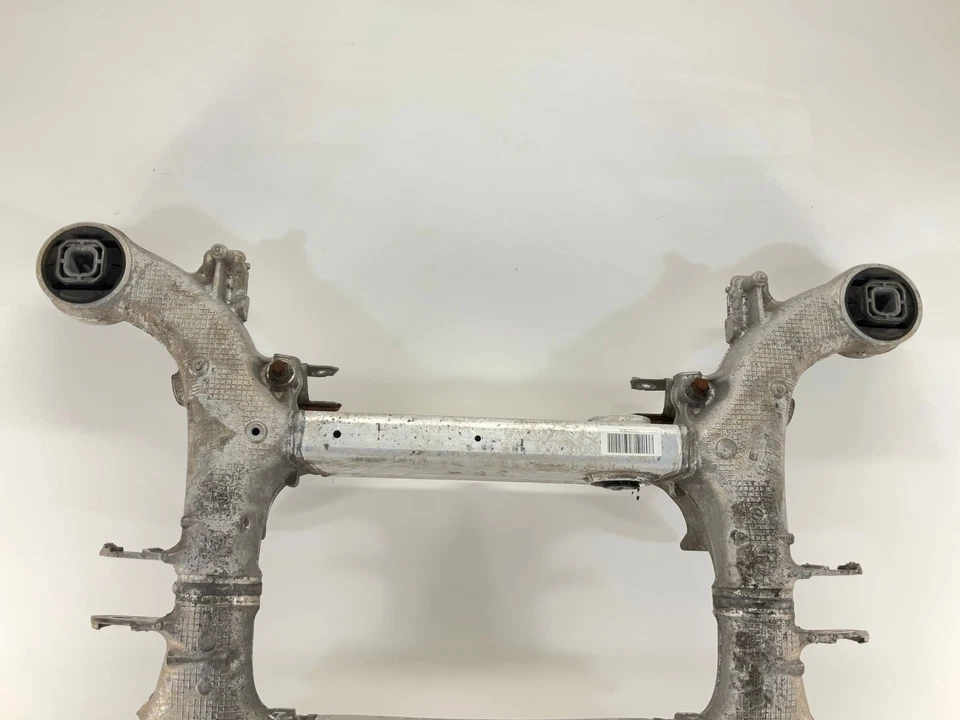 Soporte de suspensión trasera AWD 12-15 BMW 528xi Foto 3 de 4