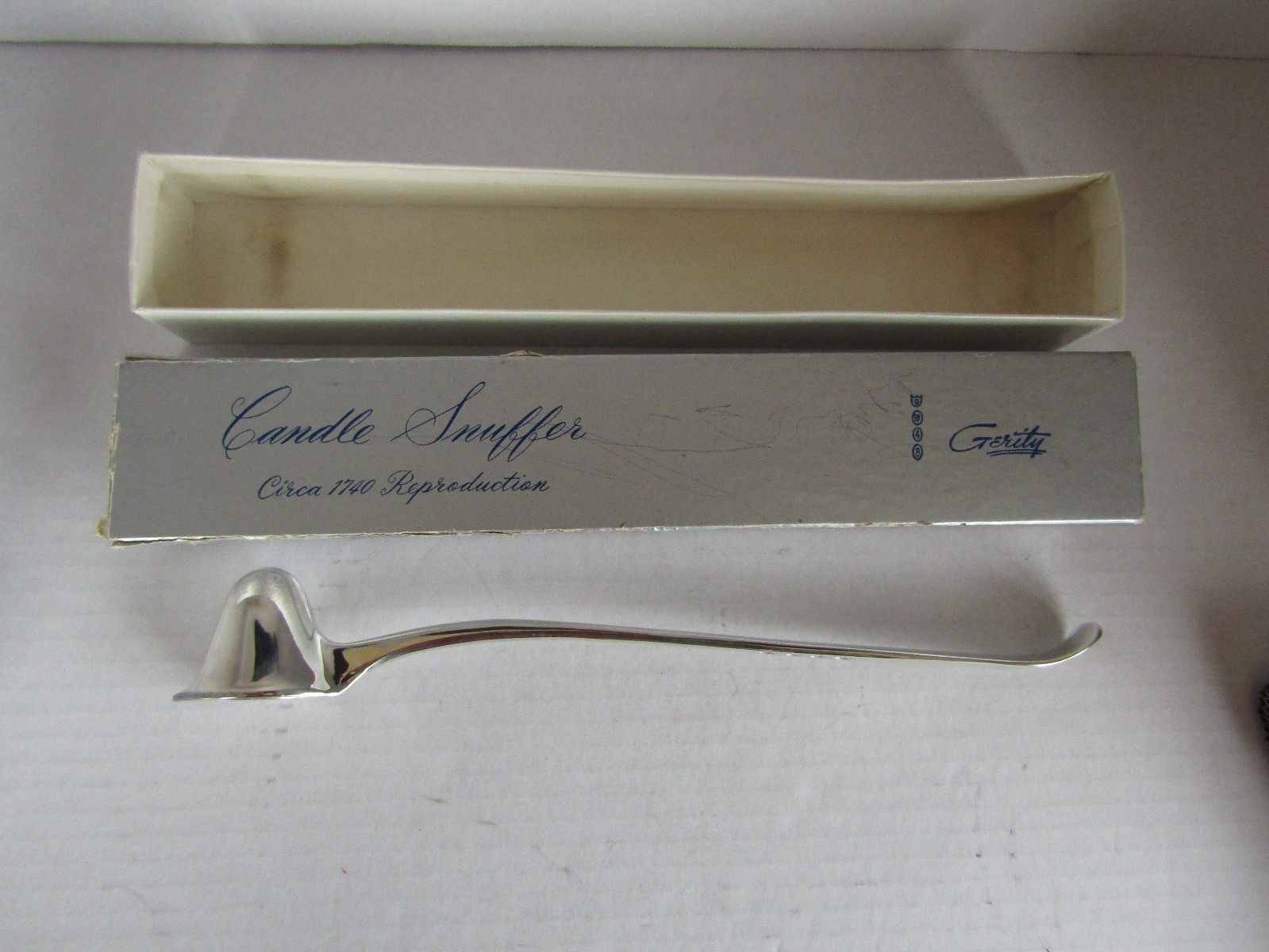 Gerity Silver Plate The Cavalier Helmet Candle Snuffer W/ Box 1740