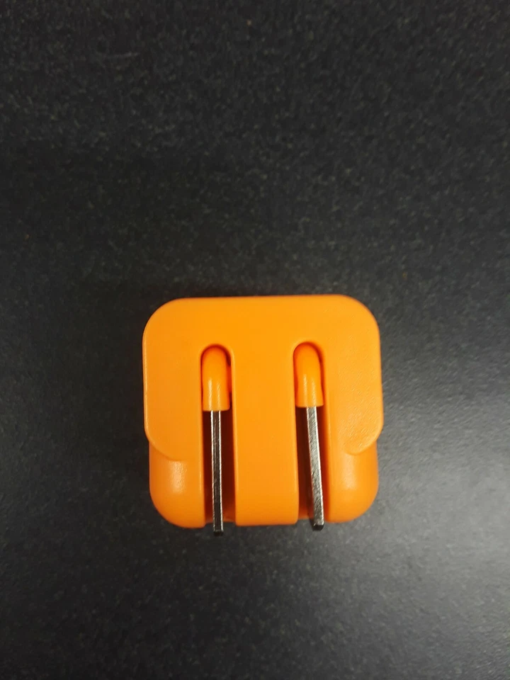 Juego de 3 cargadores de coche y pared CAMO iPhone 4 Foto 2 de 4