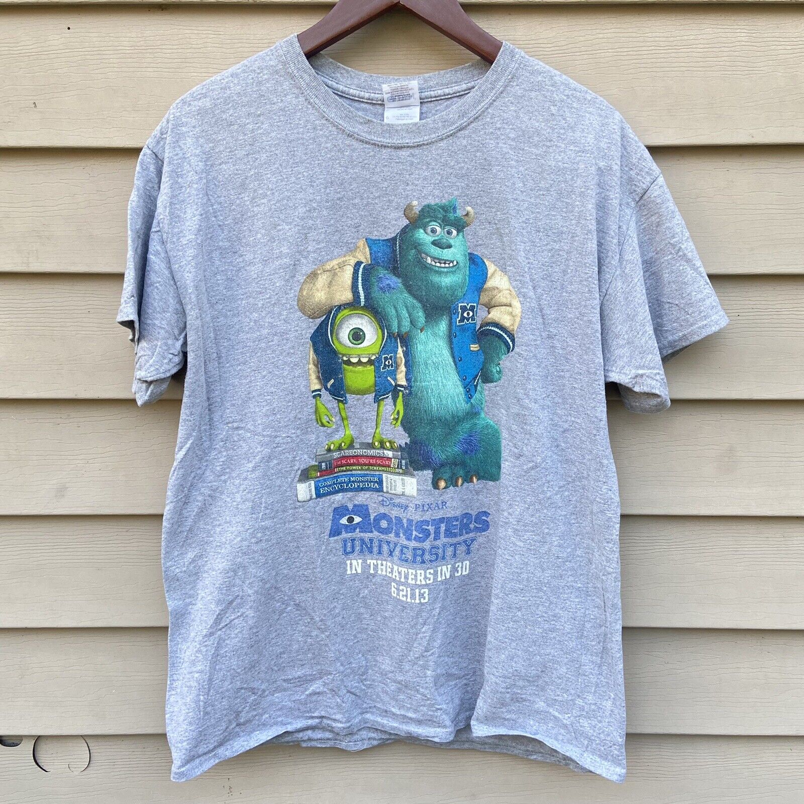  Disney and PIXAR's Monsters, Inc. Video Game Scare Squad  Sweatshirt : Clothing, Shoes & Jewelry