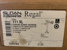 Sloan 111 XL Exposed Regal XL Szafka na wodę i płukomierz pisuarowy