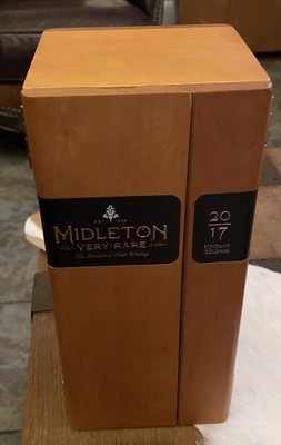 Midleton Very Rare 2017 Wood Irish Whiskey Display Box Empty