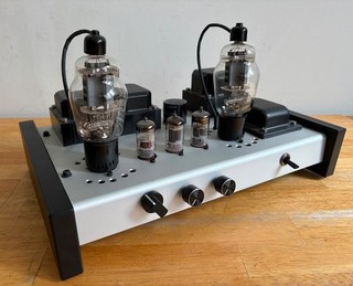 Synola Röhrenverstärker Class A Tube Amp S.E. Telfunken ECC83 ECC82 EL12 TOP