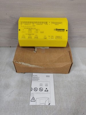 SAUTER EYR 203 F001 NOVAFLEX UNIVERSAL CONTROLLER 24V- NEW W/ FILTHY BOX
