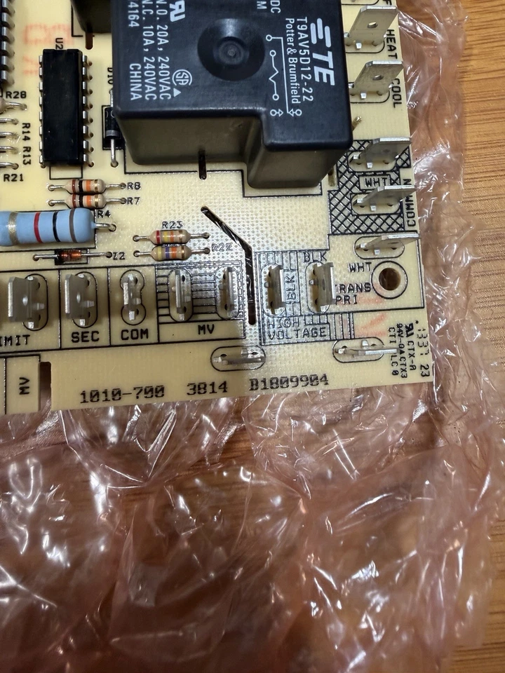 BRAND NEW GOODMAN OEM FAN CONTROL BOARD B1809904 OR B1809904S OEM 3814 - Image 3 of 4