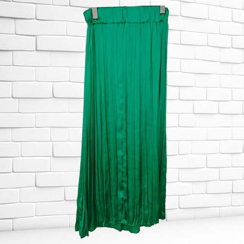 Green silk look and feel skirt size 12 - Picture 1 of 6