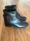 Cole Haan  Chelsea boots size 8, new — photo 1