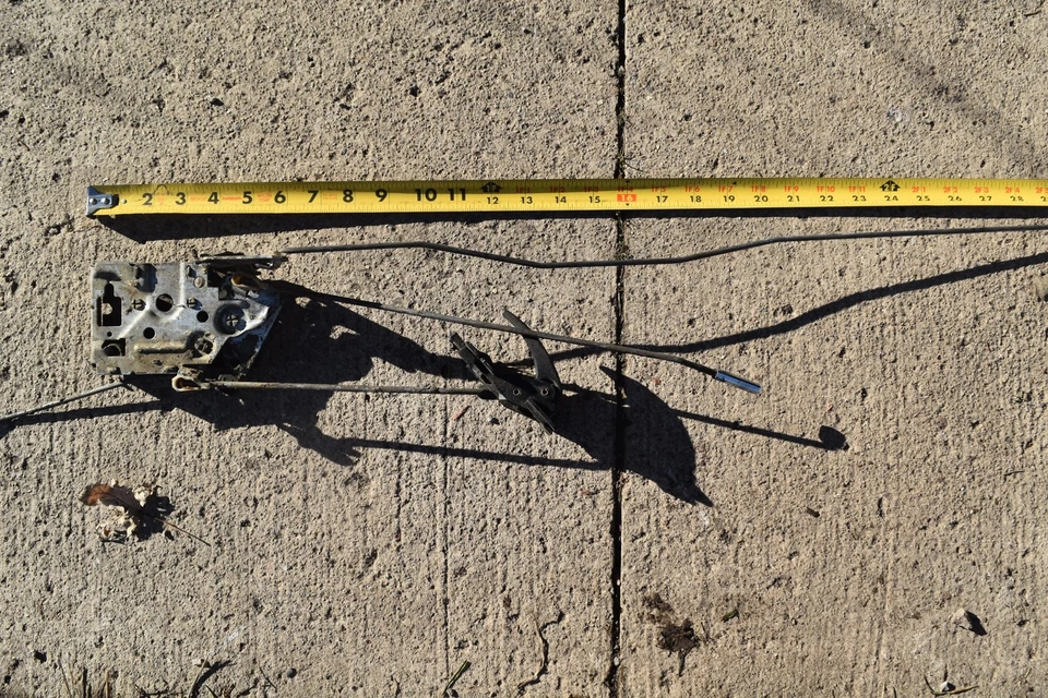 Ford Mustang 1979 1993 mecanismo de cierre montaje mango pasajero derecho 83 84 85 Foto 3 de 4