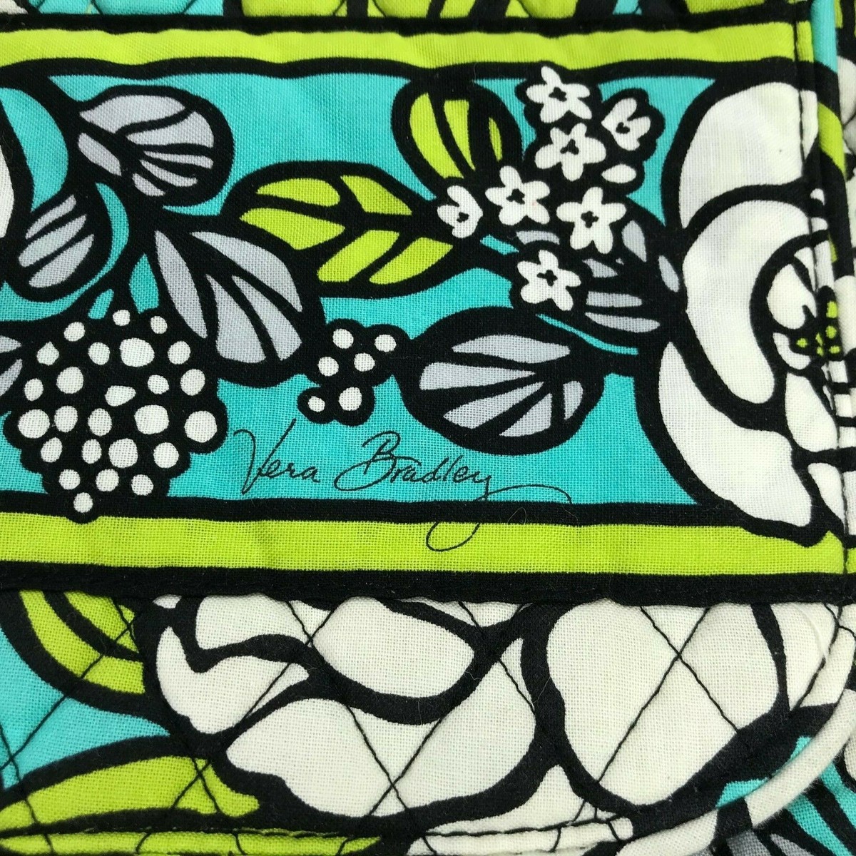 Vera Bradley Floral Paisley Quilted Messenger Handbag Backpack Bookbag Vera Bradley Black Paisley Pattern Bag - Etsy main image 4
