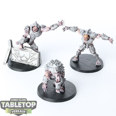 Deadzone - 3 Plague Leapers - teilweise bemalt