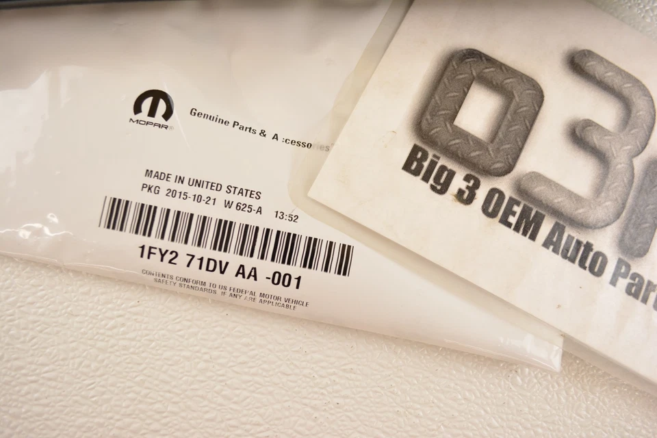 Dodge Nitro LH 2007 2008 2009 protector de asiento delantero lado del conductor nuevo OEM 1FY271DVAA Foto 3 de 3