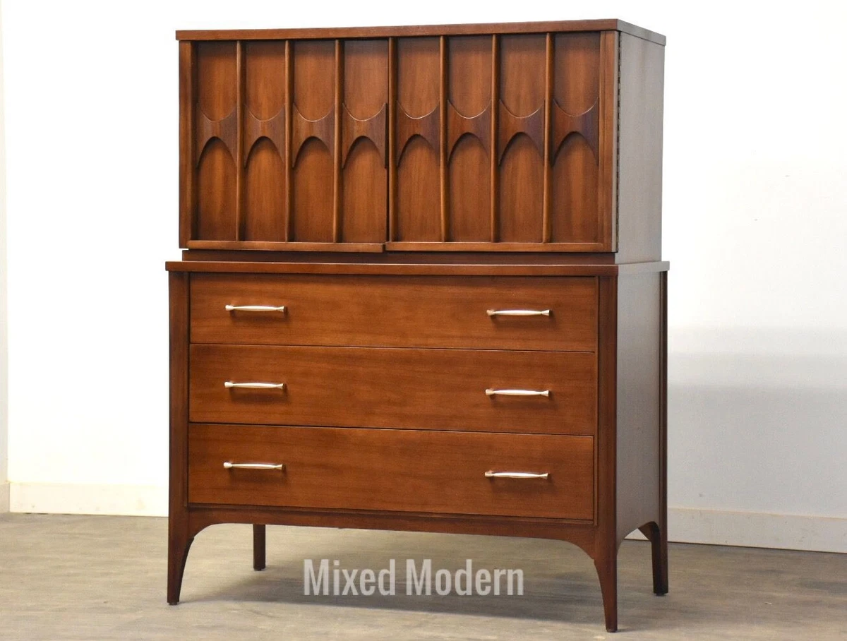 Perspecta dresser deals