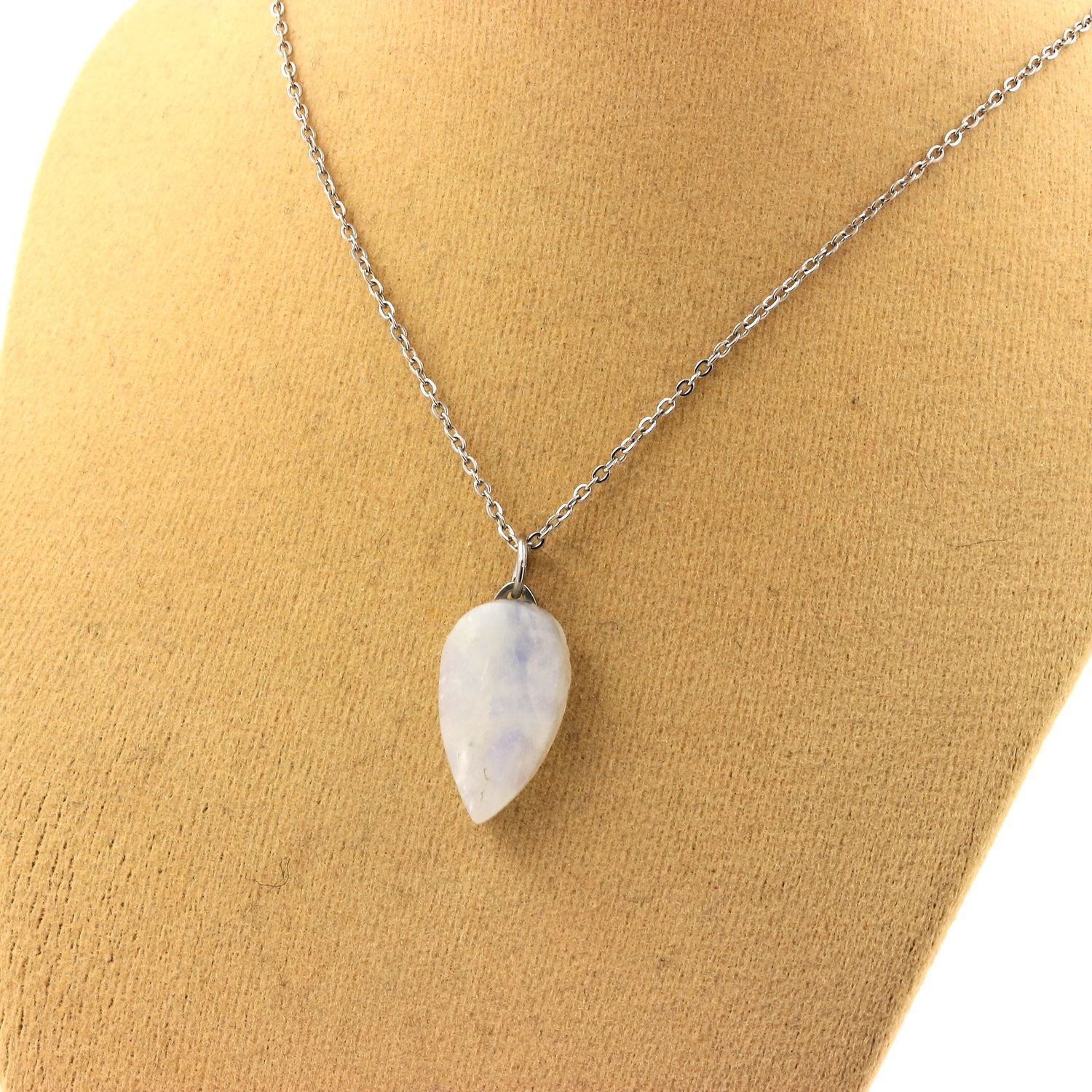 Collier Pierre de Lune brut pendentif minéral bohème chic pour tenue d'été