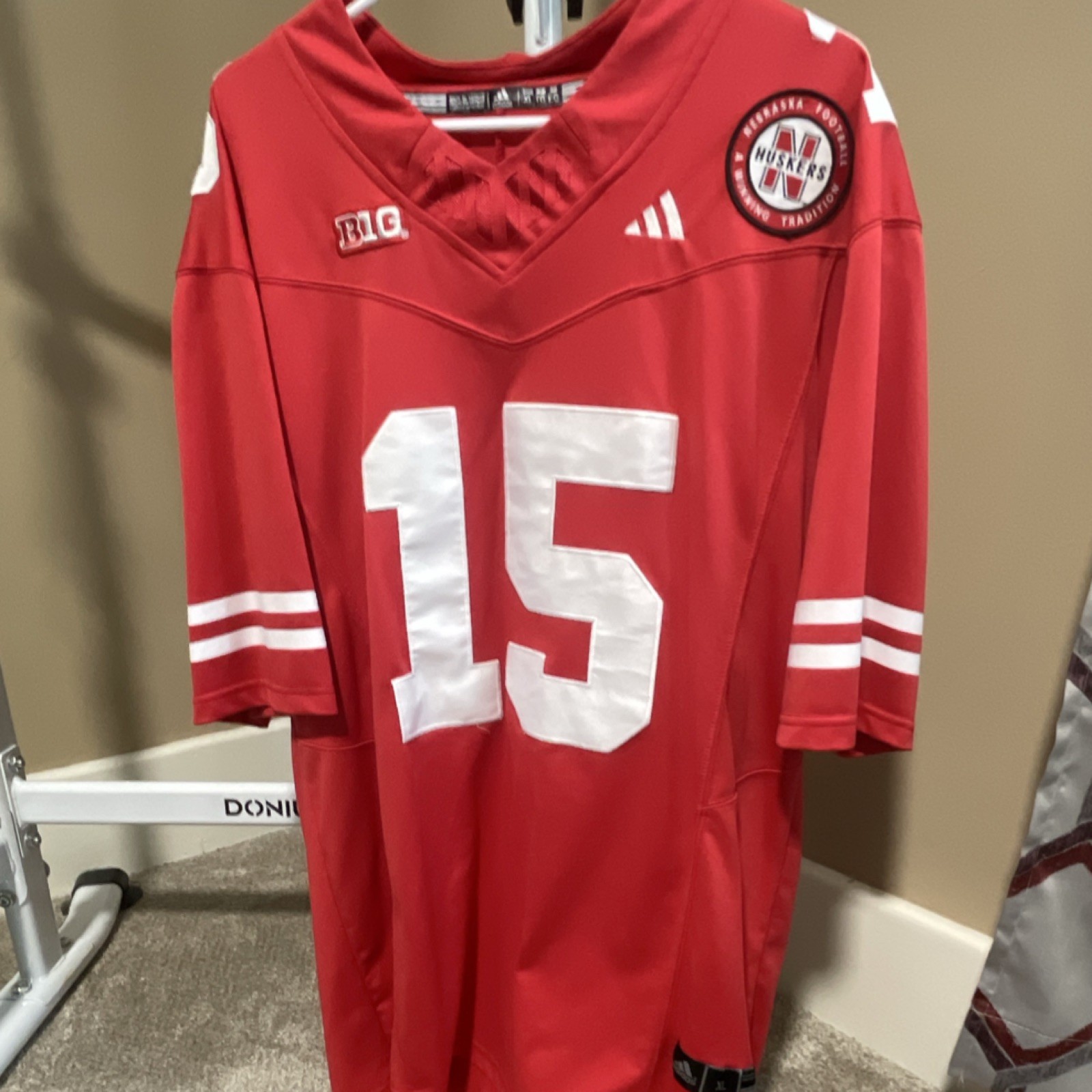 adidas Nebraska Cornhuskers Raiola #15 Football Jersey XL Red White