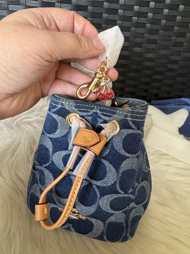 Coach Bracciale con coulisse in denim firmato oro denim blu naturale CZ031