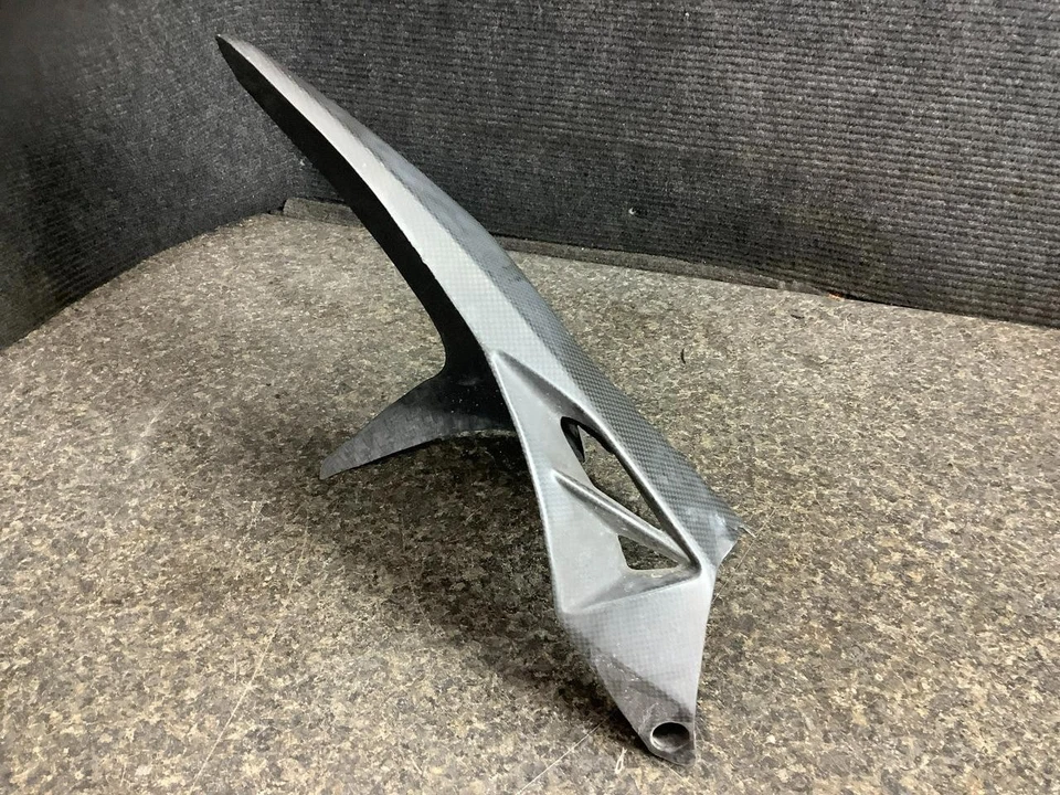 Guardabarros trasero Ducati Panigale 1199 1199S 2012 fibra de carbono 81G Foto 3 de 3