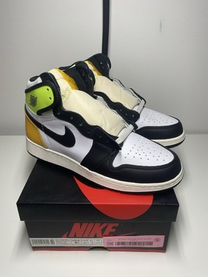 Nike Air Jordan 1 Retro High White Black Volt University Gold (GS) - Size 6.5Y