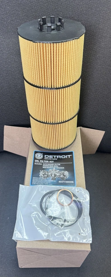 DETROIT GENUINE OEM OIL FILTER FOR FREIGHTLINER CASCADIA 2016-25 / A4711800209 - Image 2 of 3