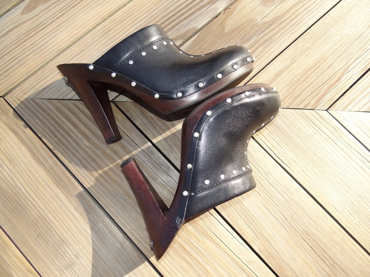 Vintage Michael Kors Sz Black/Brown Leather Silver Studded Clogs