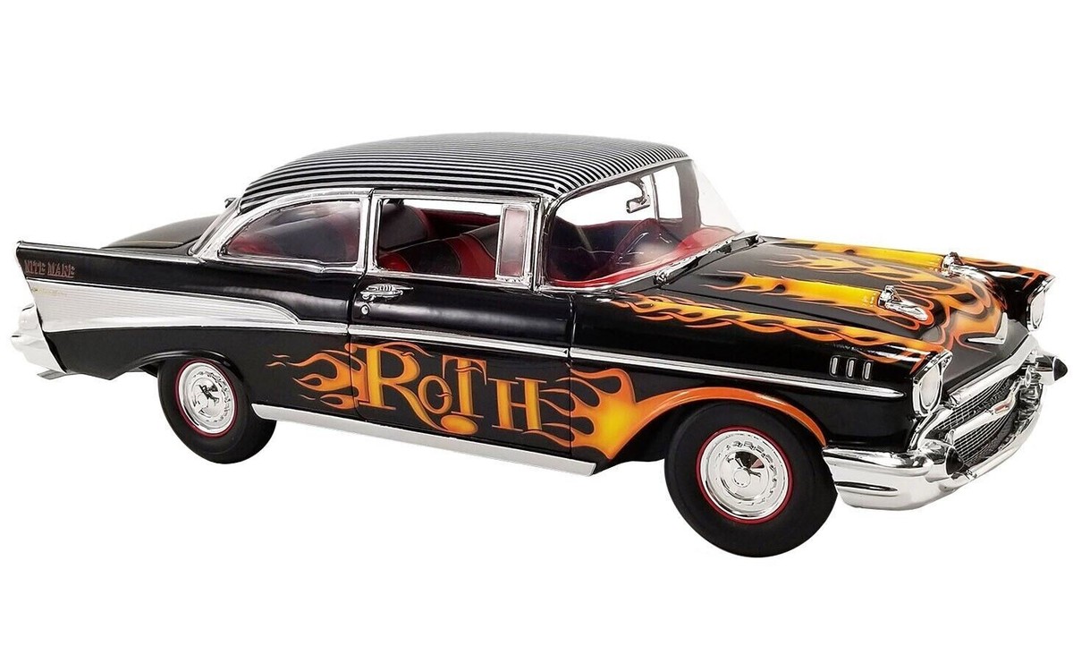 1/18 ACME / HWY 61 1957 Chevrolet Bel Air Ed Roth Black Flames