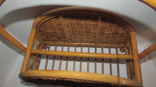 SCHÖNE PATINA VINTAGE TIKI WEIDEN RATTAN MAGAINE HALTER - Bild 2 von 4
