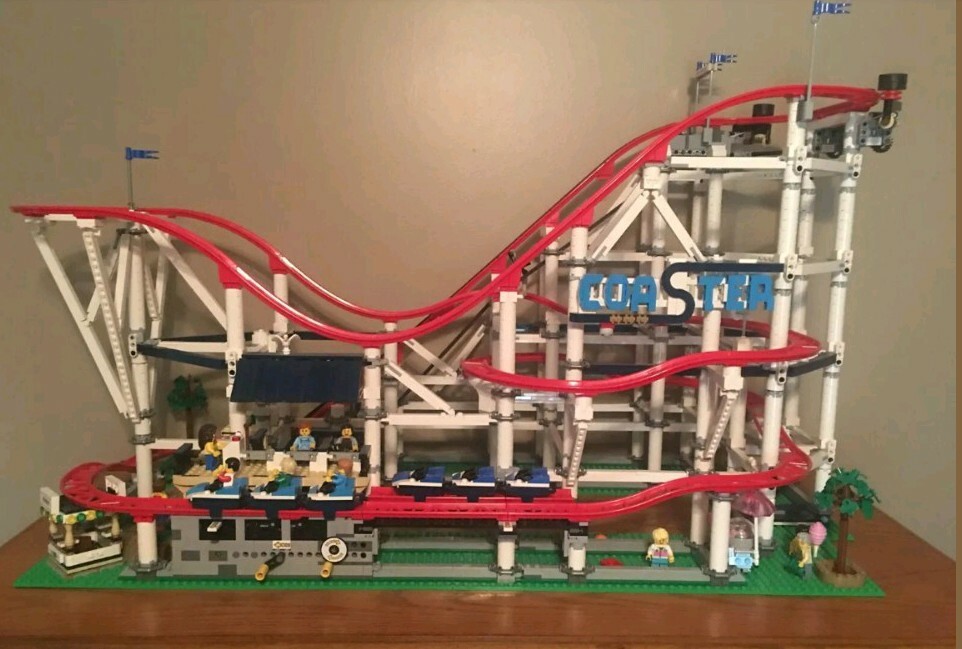Lego Creator Roller Coaster 10261 100% COMPLETE 4124 Pcs Booklets