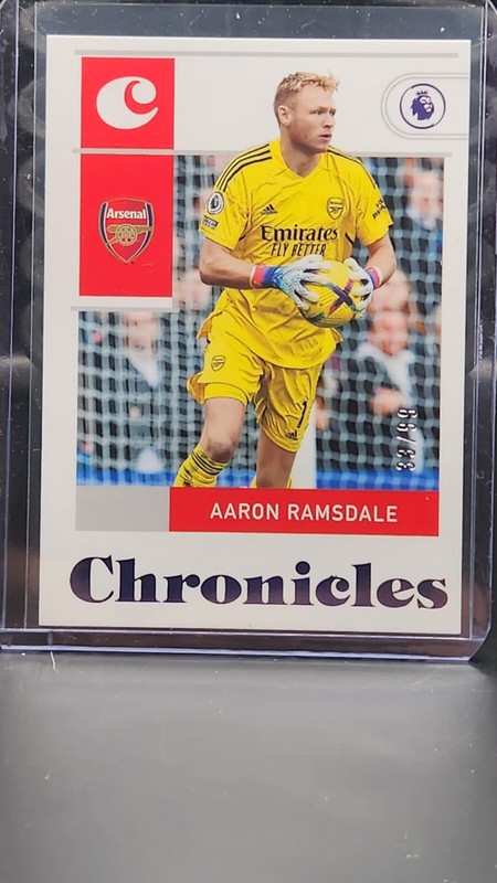 2022-23 Chronicles AARON RAMSDALE  #33/99 Arsenal