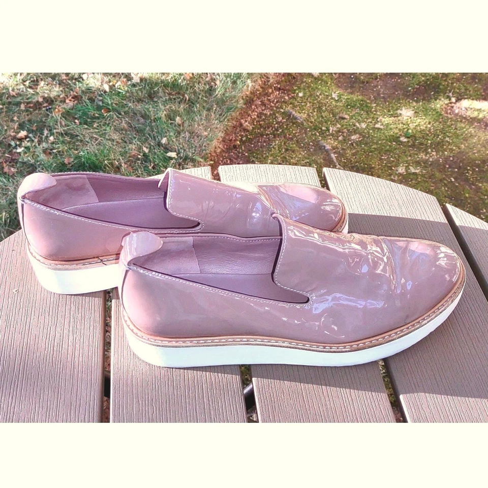 Zapatos informales Vince charol sin cordones mocasín rubor topo plataforma EE. UU. 6,5 Foto 2 de 4