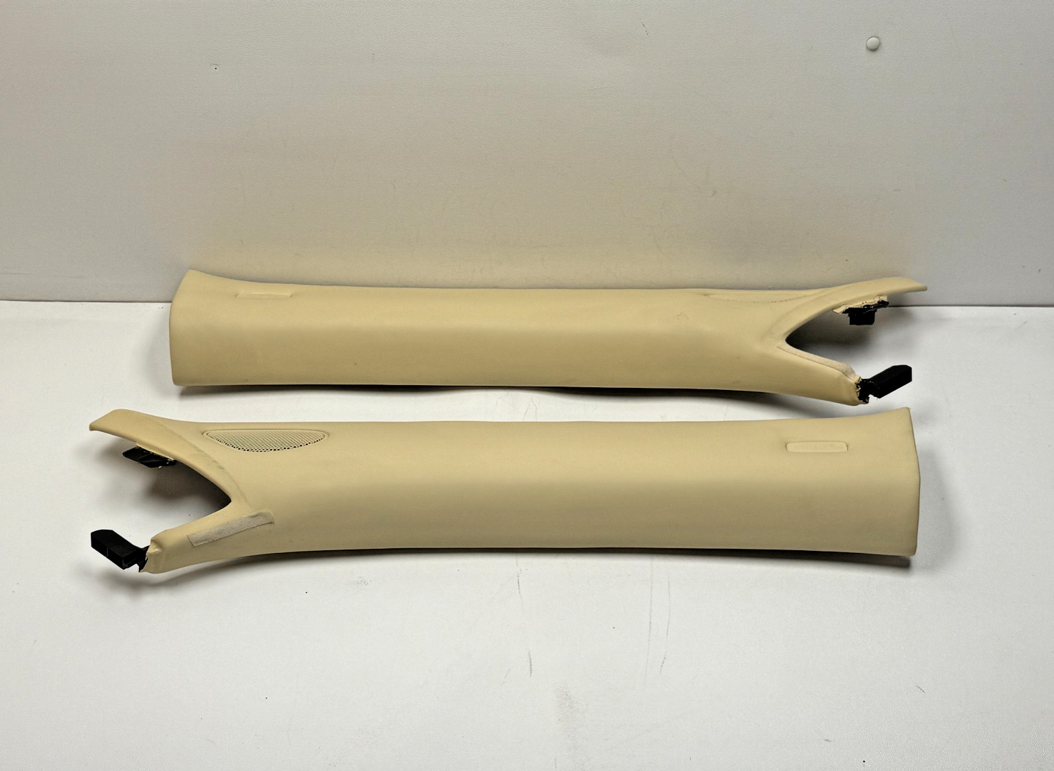 06-12 Bentley Continental Flying Spur Windshield A Pillar Trim Panel Set PO43