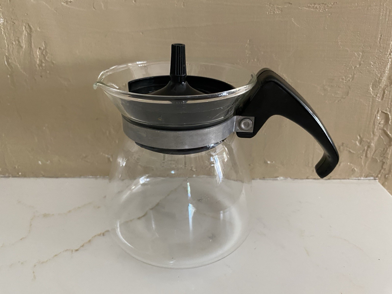 vintage Pyrex Corning 802 Single Cup Coffee Tea Carafe Pot with Lid  4"  