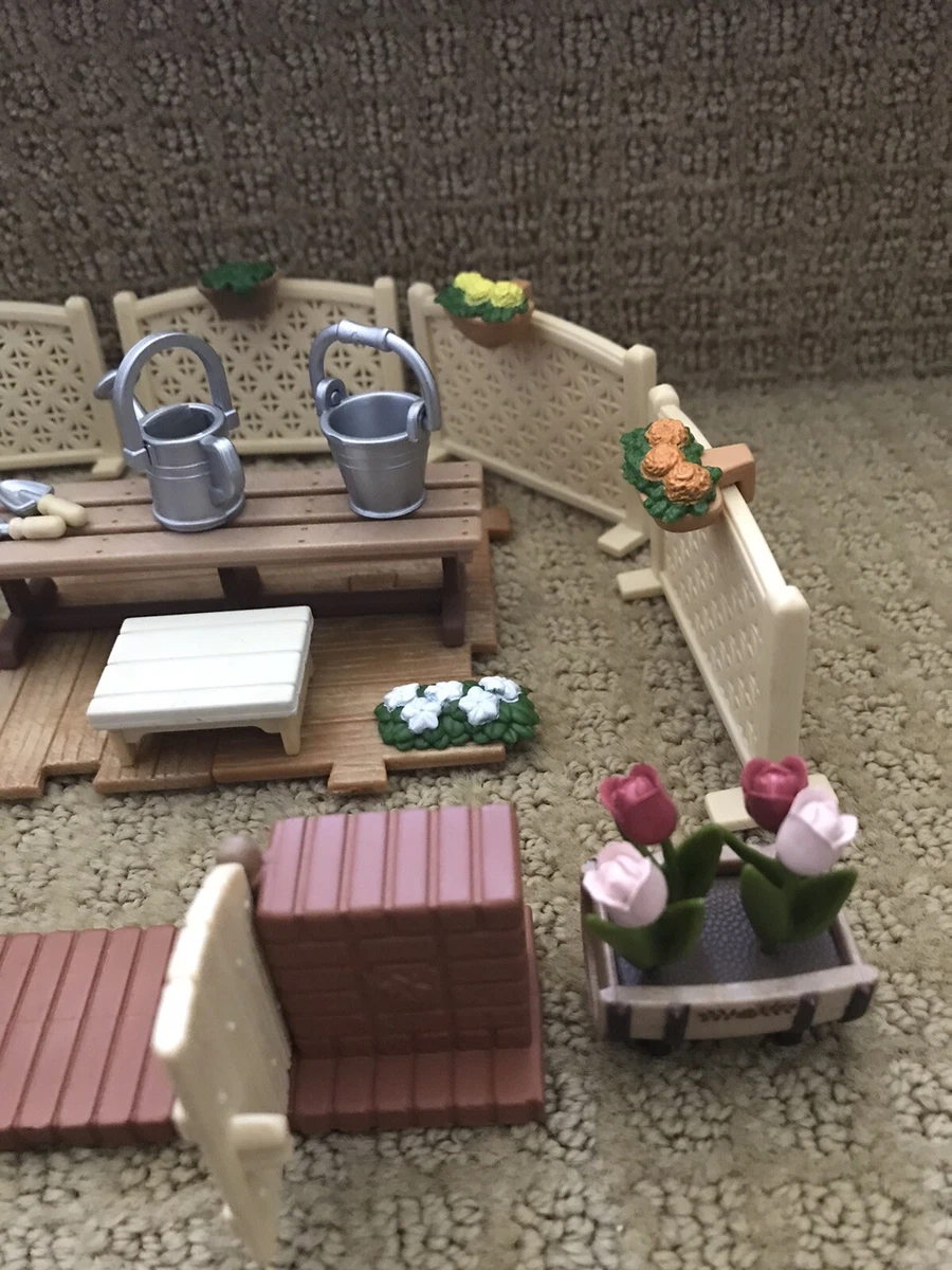 Sylvanian families hotsell garden decoration set