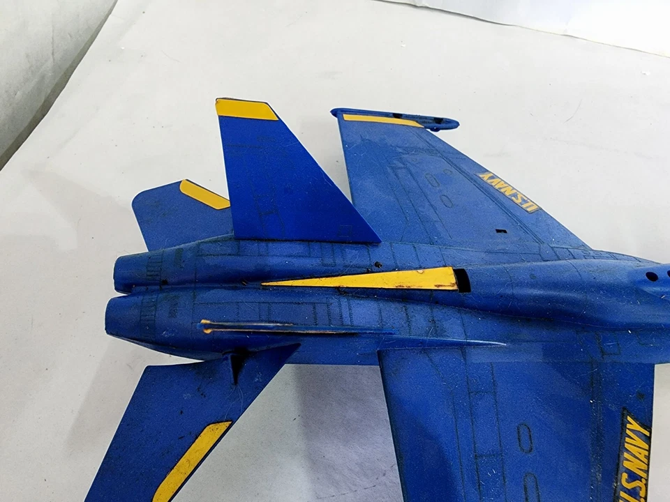 Vintage Blue Angels Line Control Tether FA-18C Hornet Airplane - Image 3 of 4