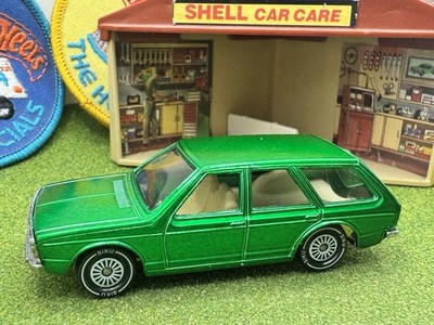 シュコー(schuco) ゼンマイ式フォルクスワーゲン 1029VW Siku VW Passat Variant Wagon 1029 Green Blue Windows Volkswagen
