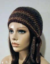 handmade-crochet-womans-biker-skull-hat-beanie-chemo-burgundy-navy-multi-new
