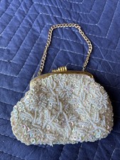 Vintage White Bead And Sequins Change Purse That Was Hand Made In Hong Kong