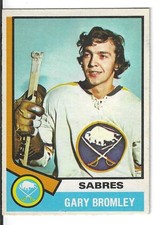 1974-75 OPC HOCKEY  #7 GARY BROMLEY RC NICE CENTERING