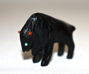 Zuni Fetish Carved Black Stone Bison Buffalo 8.3g Native American Animal Inlaid