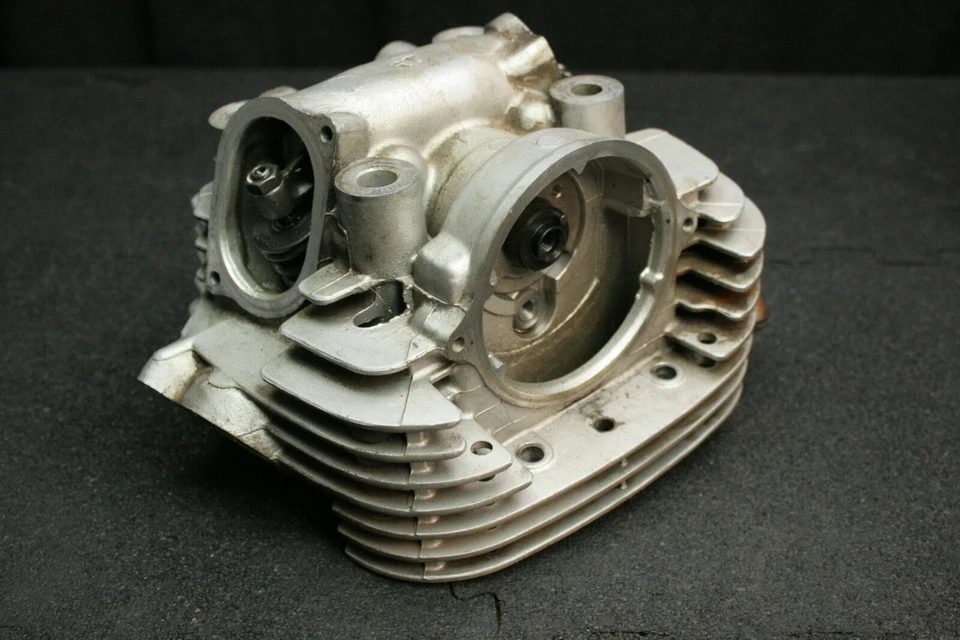 Yamaha Virago XV750 1991 OEM conjunto de culata trasera 3AL-11102-00 P2726 Foto 3 de 4