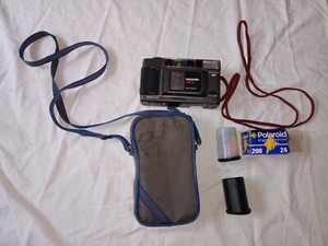 Miranda AE-Z Auto Zoom Auto Flash 35mm Camera 2 Films & Carry Case
