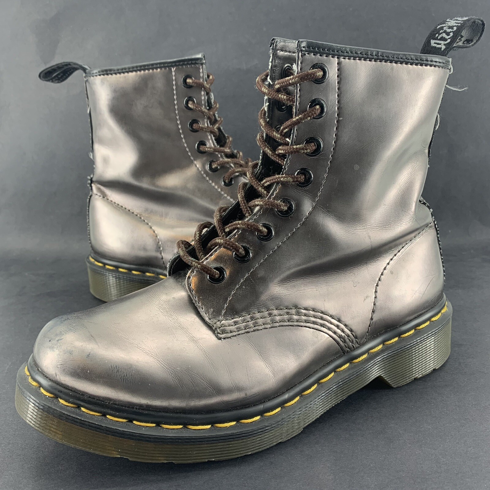 Dr. Martens 13499 Metallic 8 Eye Boots Womens Size 6 Distressed