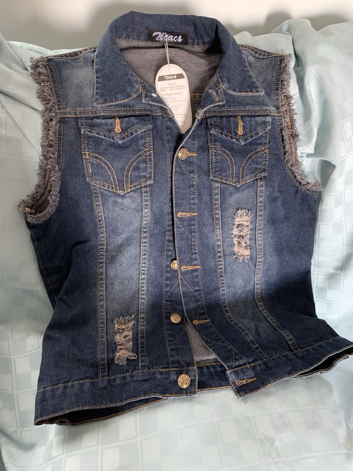 Denim Jean Vest Zicac Size XXL Runs Small. 6 Button Front