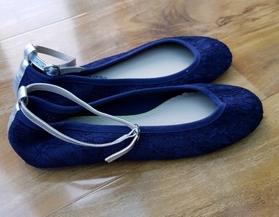 navy lace flat shoes