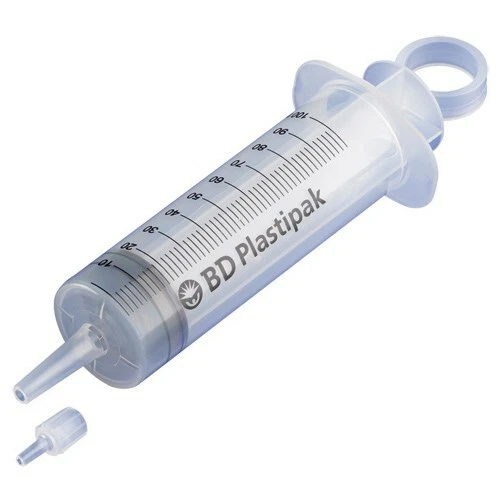 BD Wund- und Blasenspritze 100 ml steril gerader Katheteransatz mit Luer Adapter