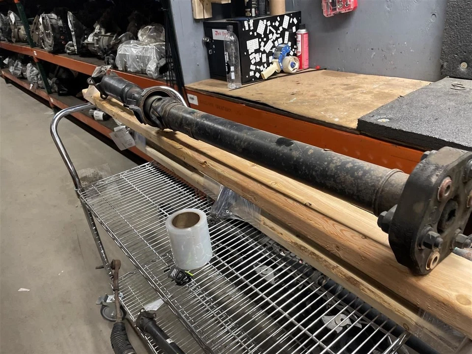 (LOCAL PICKUP ONLY) Rear Drive Shaft AWD Fits 16-22 INFINITI Q50 2018761 - Image 2 of 4