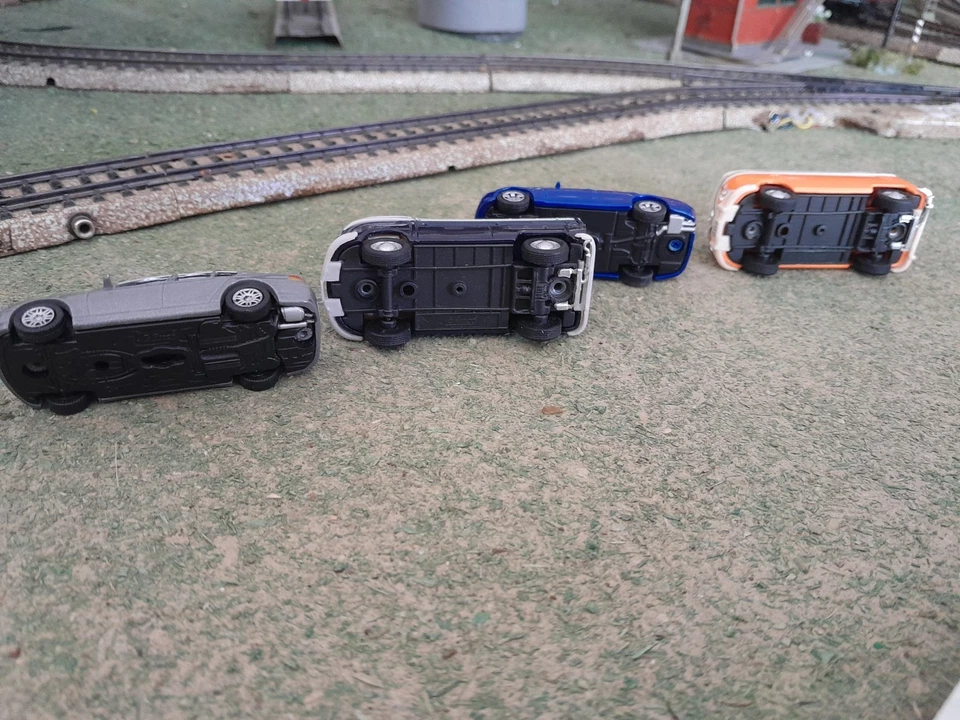 schuco 1:87 lotto 4 autovetture senza scatola - Immagine 4 di 4